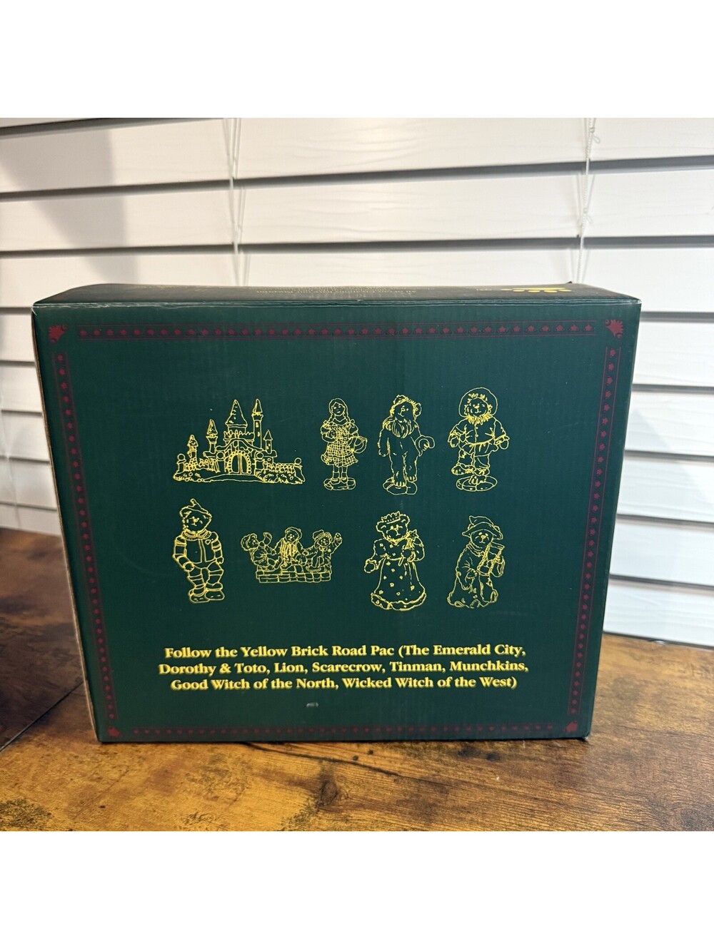 Boyd's Bears Wizard of Oz Follow The Yellow Brick Road Complete 8 Pc Open Box